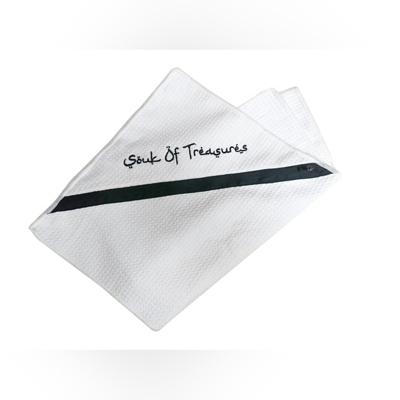 SOUK OF TREASURES Zippered Sport / Golf / Gym Towel w/ loop & zip pocket long - Picture 2 of 7